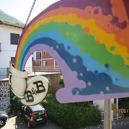 Rainbow House Apartment Esino Lario