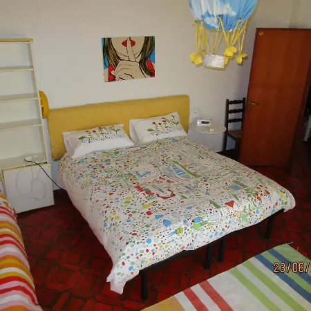 Apartment Rainbow House Esino Lario